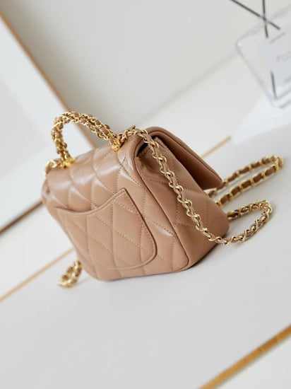 شانيل 24B مقاس 19cm