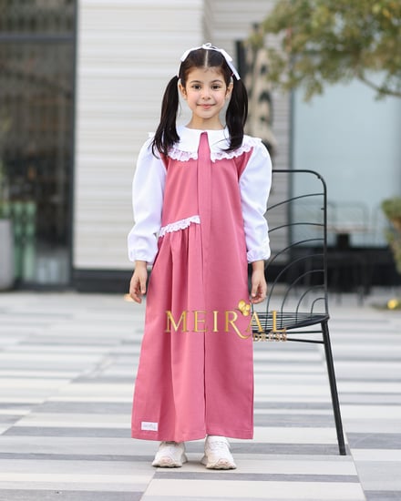 مريول دانتيل جانبي