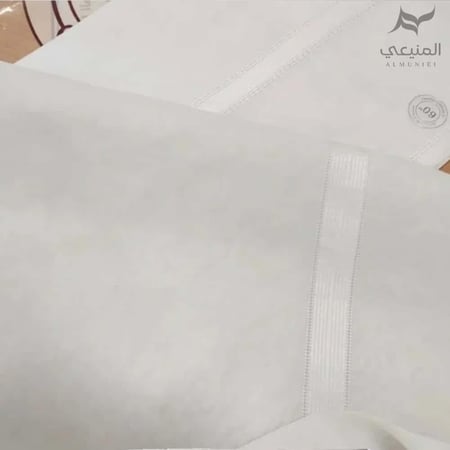 غترة الرويس القطرية اليابانية شماغ خليجي عيد كشخة عربي المنيعي ابيض