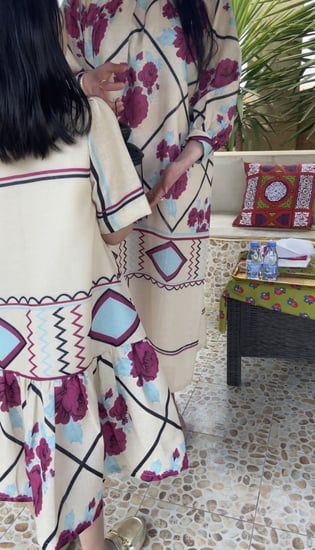 جلابية لينن بتصميم قماش مميز