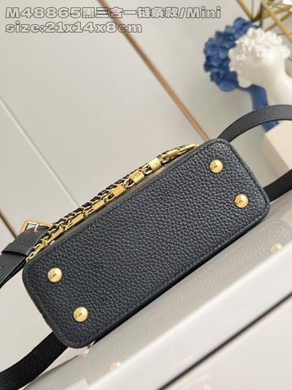 LV Capucines mini مقاس 21 سم