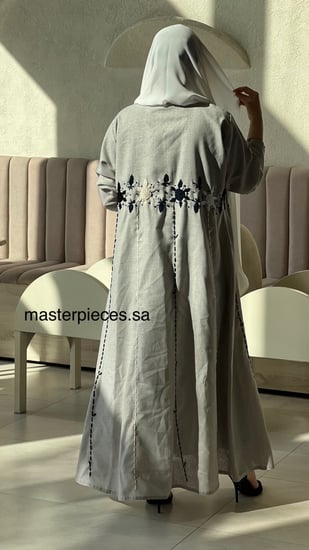 عبايه لننن مطرز