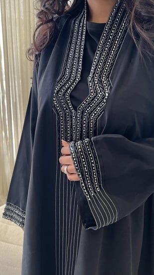 حرير ياباني مع خطوط تطريز مع شك ناعم