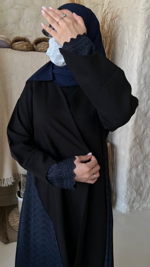 عباية كتان مع ركامه