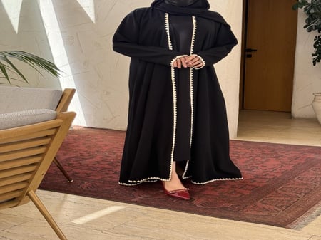 كريب كوبراء قصه نص كلوش   تطيريز خفيف الكم وتحت والامام والطرحه