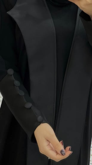 عباية كريب اندونيسي بياقه واكمام تفته