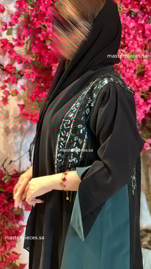 حريرر ياباني مع شك ترتر فالاكتاف