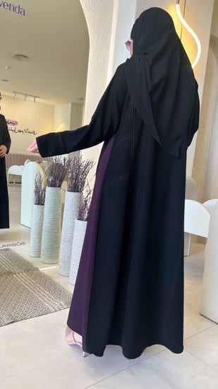 كريب باربي مع فيراري كلوش