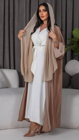 عباية حرير  وشيفون كم مربع