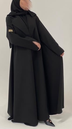 قماش  مشجر خفيف دبل كلوش ب ياقة