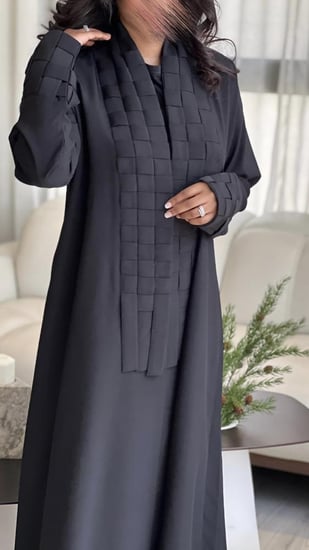 موديل شكل  هندسي مربعات من نفس القماش حرير ياباني