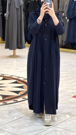 عباية حرير ياباني كسرات بياقه وازار