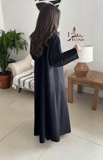 عبايه كتان بتصميم عصري