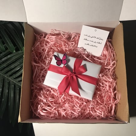 طقم سلسلة وحلق ( فص فضي )