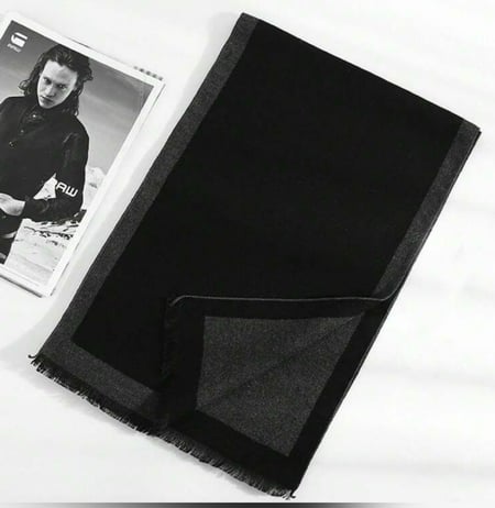 شال شتوي (وجهين اسود ورمادي)