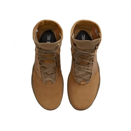 بسطار نايك الجديد - بسطار نايك بني