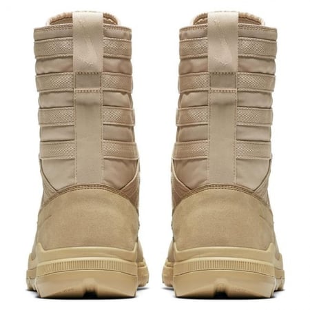 بساطير واحذية صيد بري