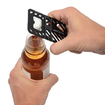 محفظة جيب مع عدة مدمجة