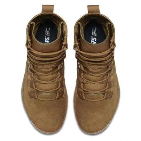 بسطار نايك بني رياضي, مناسب للجنسين, هذا الحذاء الأنسب للصيد والتخييم