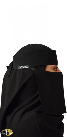 نقاب وسط مغاط طويل مائل واحد