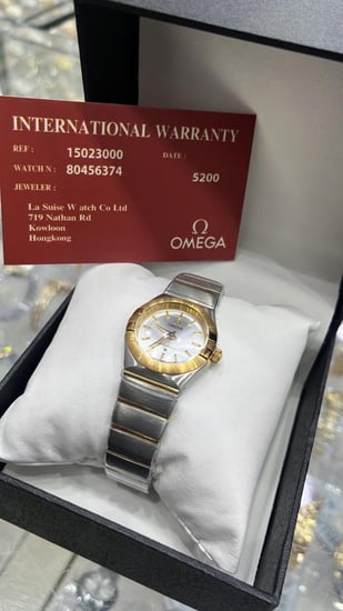 ساعة اوميقا ساده بدون فصوص