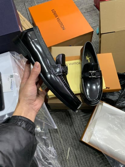 شوز LV major لويس فيتون