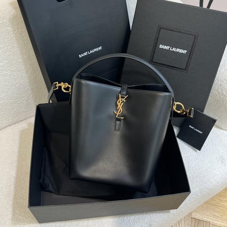 YSL Le 37