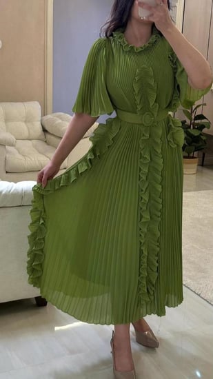 فستان شيفون بلاسية