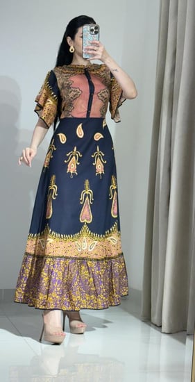 فستان انيق بطبعات غجريه