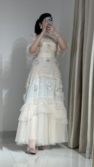 فستان طويل سهرة مطرز بالشك