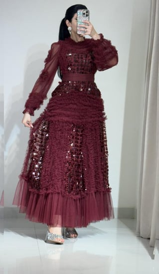 فستان سهرة فخم باللون الترندي