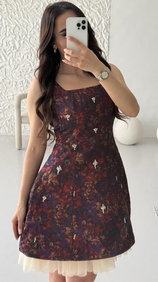 فستان ميدي قصة باللووون