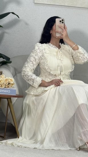 الفستان الفخم القطعتين