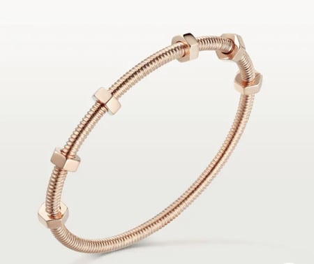 اسوارة إيكرو من كـارتييـه ذهب عيار 18 بتصميم فاخر