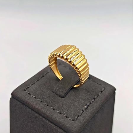 خاتم ذهب عيار - 18K Gold Ring