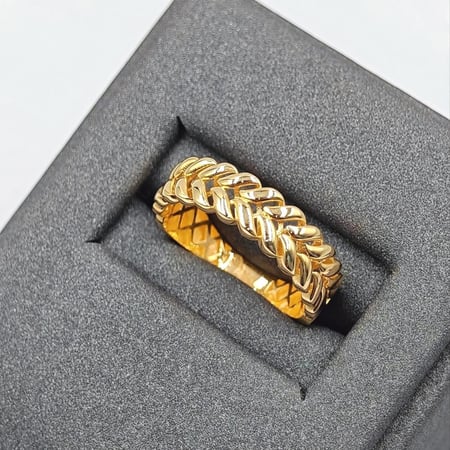 Ring 18k Gold -خاتم ذهب عيار 18
