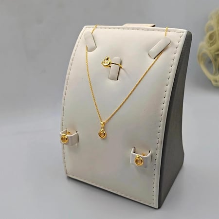 طقم ذهب عيار 18 - 18K Gold Set