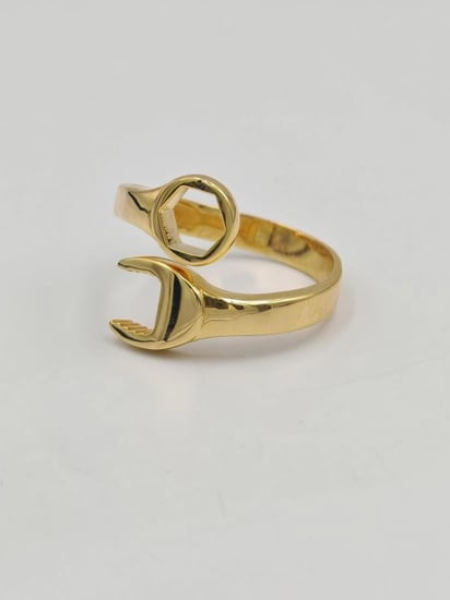 Tool Ring 21k Gold