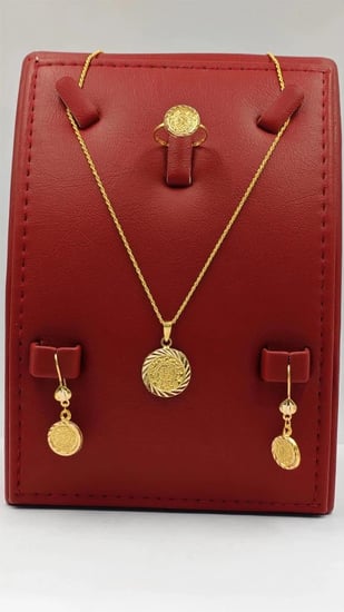 طقم ذهب عيار 21 - 21K Gold set