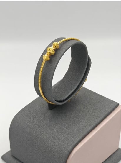 غويشة اطفال ذهب عيار 22