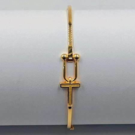 18k Gold  Bangle
