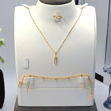 18K Gold Tiffany Full Set