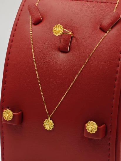 طقم ذهب عيار 21 - 21K Gold set