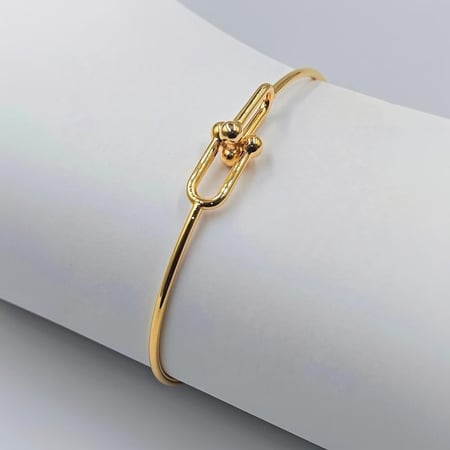18k Gold  Bangle