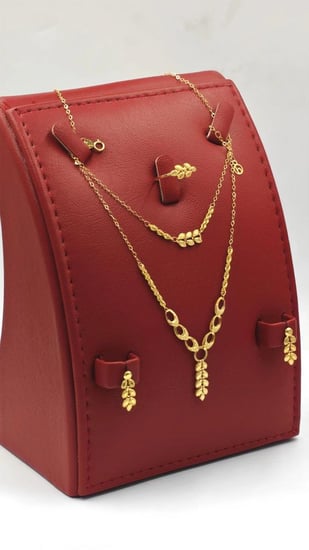 طقم ذهب عيار 21 - 21K Gold Set