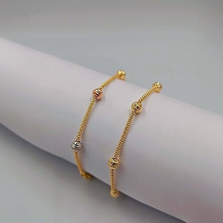 اسوارة ذهب عيار 18-18K Gold Bracelet