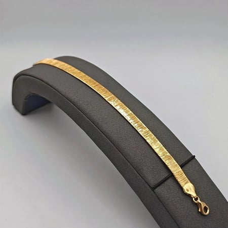 Bracelet 18K Gold - إسوارة عيار 18