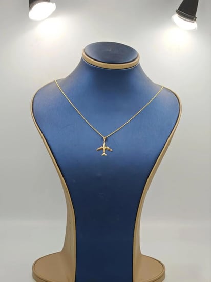 Airplane Necklace 18k Gold