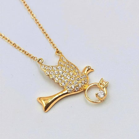 عقد ذهب عيار 18 بشكل طائر  -  18K Gold Bird Necklace