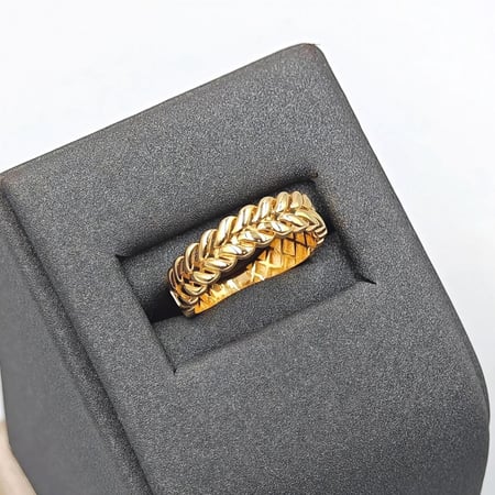Ring 18k Gold -خاتم ذهب عيار 18